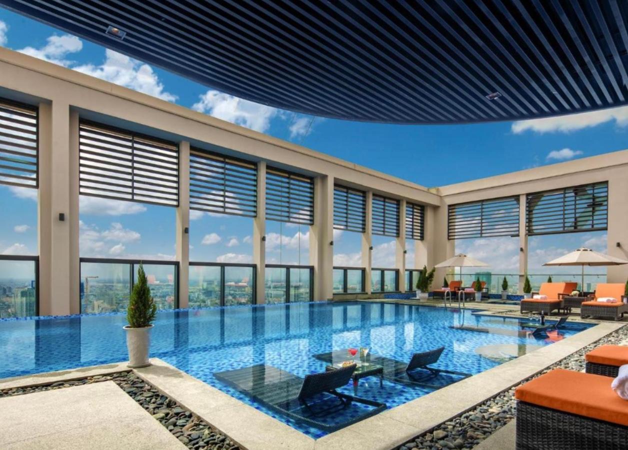 Luxury Apartment In Altara Building With Ocean View Danang Exterior photo