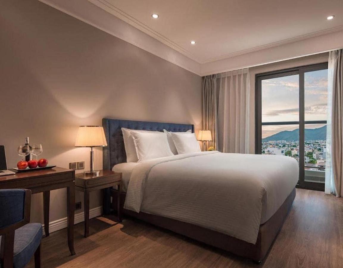 Luxury Apartment In Altara Building With Ocean View Danang Exterior photo